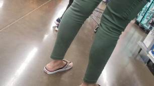 Candid Feet Tall MILF