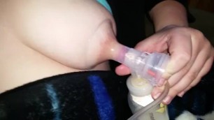 MILF BBW Pumping Breast Milk.