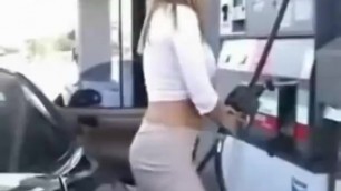 MILF Shows her Tits, the Pussy and her Butt at the Gas Station